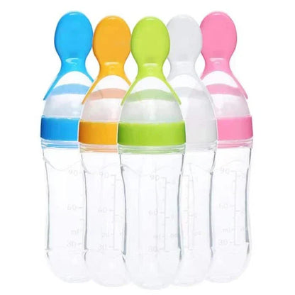 New Born Baby'S Squeeze Feeding Silicon Bottle Spoon Feeder - awanix.pk